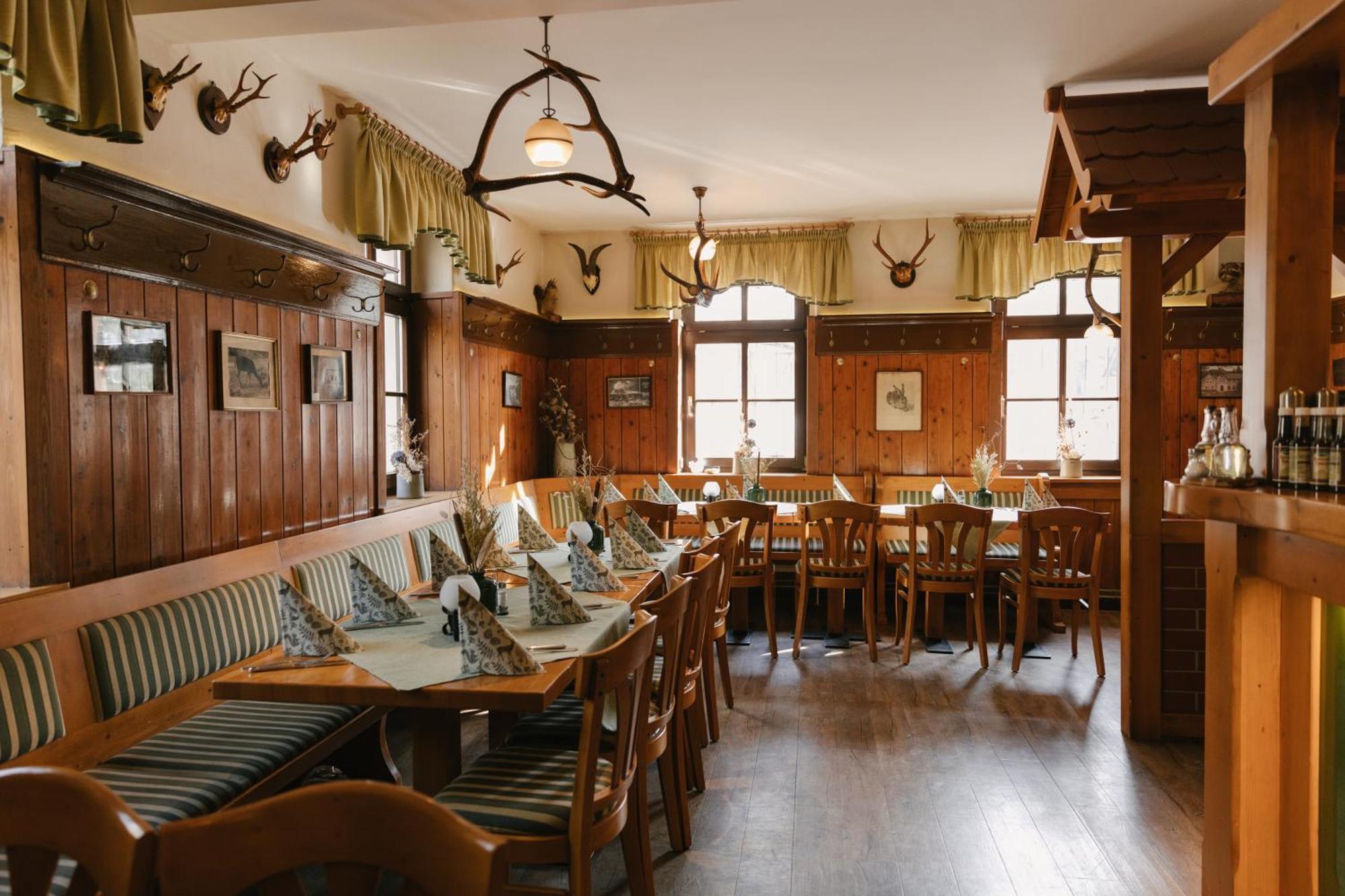 Zur Margarethenmuehle - Landgasthof Und Waldhotel Rosswein Buitenkant foto